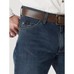 Men's Wrangler 20X Relaxed Fit Mid Rise Bootcut Competition Jean 8 Men's Wrangler 20X Relaxed Fit Mid Rise Bootcut Competition Jean -Moderoo Store 01MWXRWd