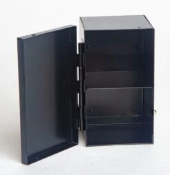 Little Buster Livestock Show Box -Moderoo Store 200804b