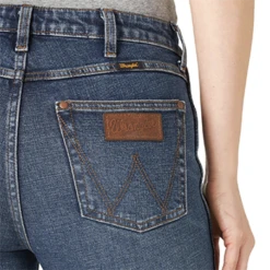 Wrangler Retro Paige Flare Jean 8 Wrangler Retro Paige Flare Jean -Moderoo Store ScreenShot2022 01 03at7.39.55PM